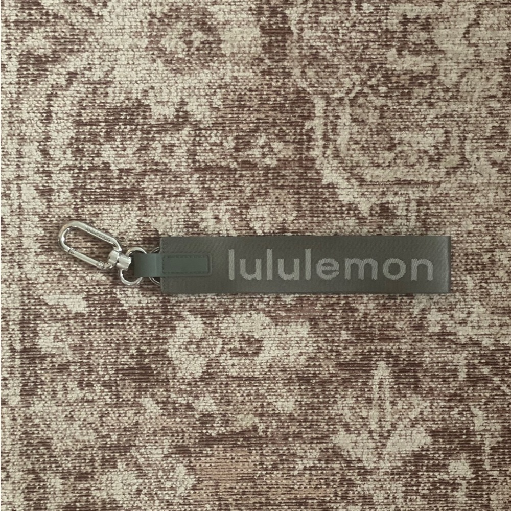 Lululemon Never Lost Green Keychain